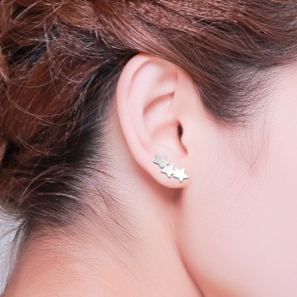 Tiny Star Climber Earrings Gold Celestial Curved - Picture 5 of 5